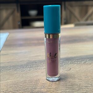 NEW Tarte H2O Gloss-Room Service